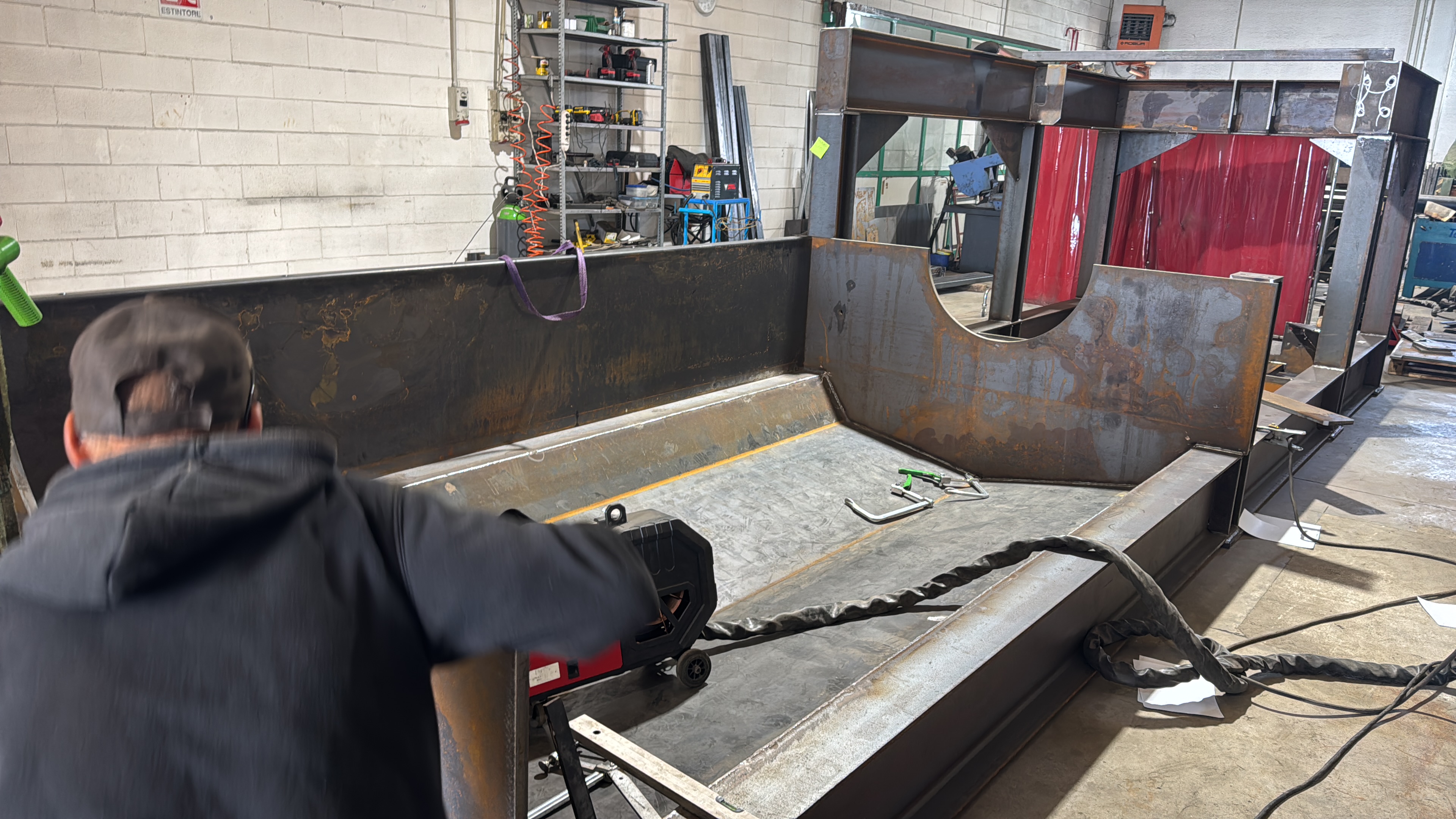 Lavorazione acciaio Metal S.r.l.